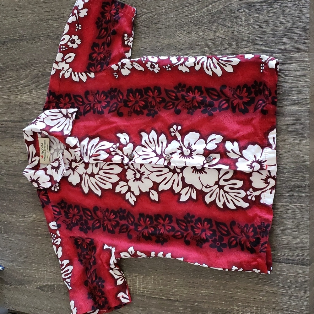 Hawaiian shirt size 10 kids